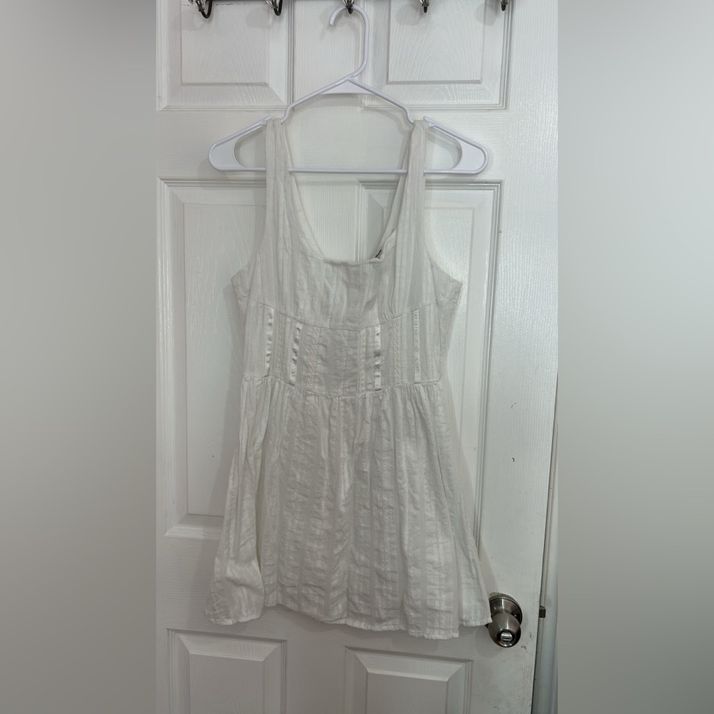 Princess Polly Elegant White Sleeveless Top
